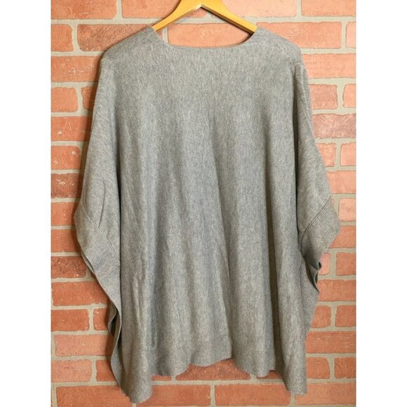 Marla Wynne Women's Sweater Knit V Neck Poncho Gray Medium Pullover - Picture 3 of 4